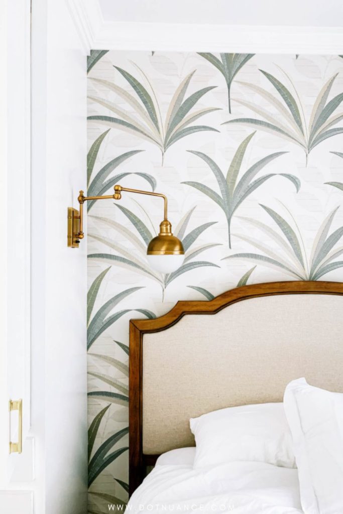 Biopholic design - nature inspired wallpaper