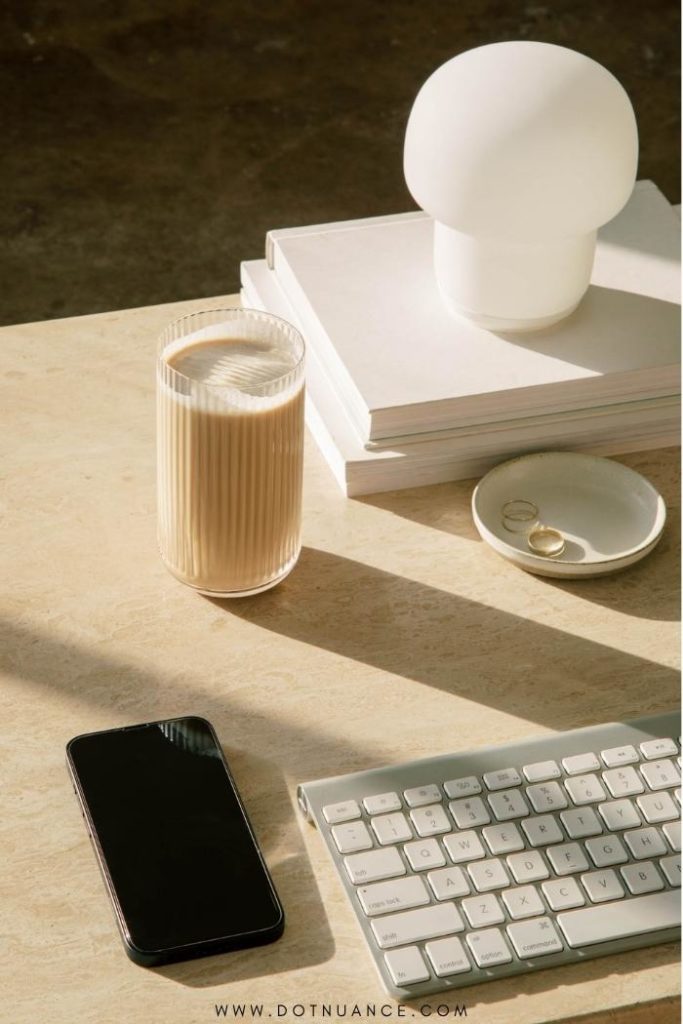 Cordless table lamps