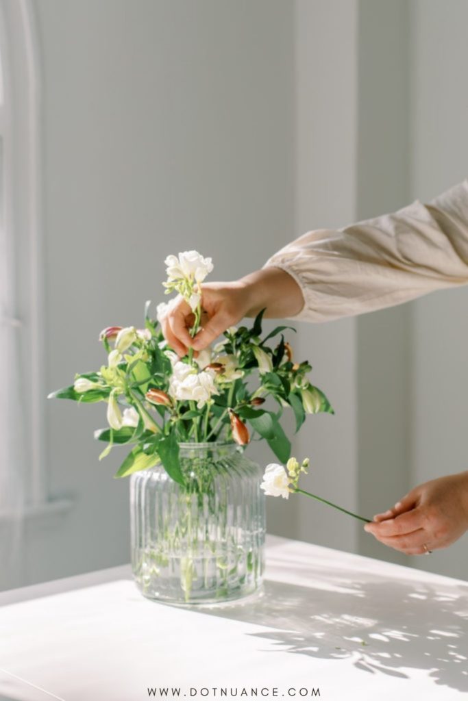 Flower decor ideas - flowers in vase