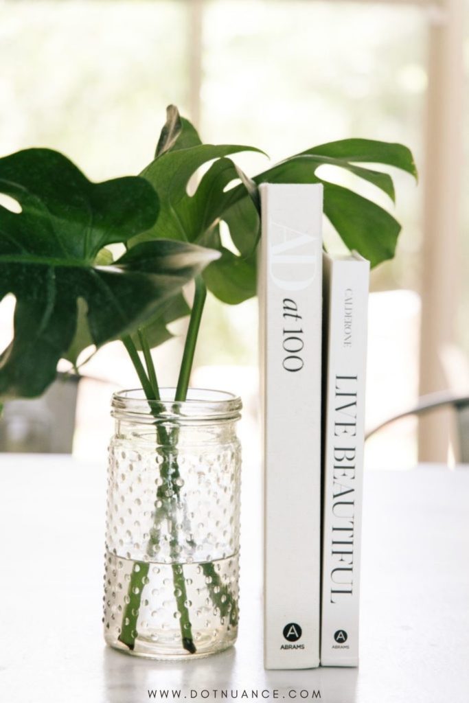 Flower decoration ideas - leaves in vase