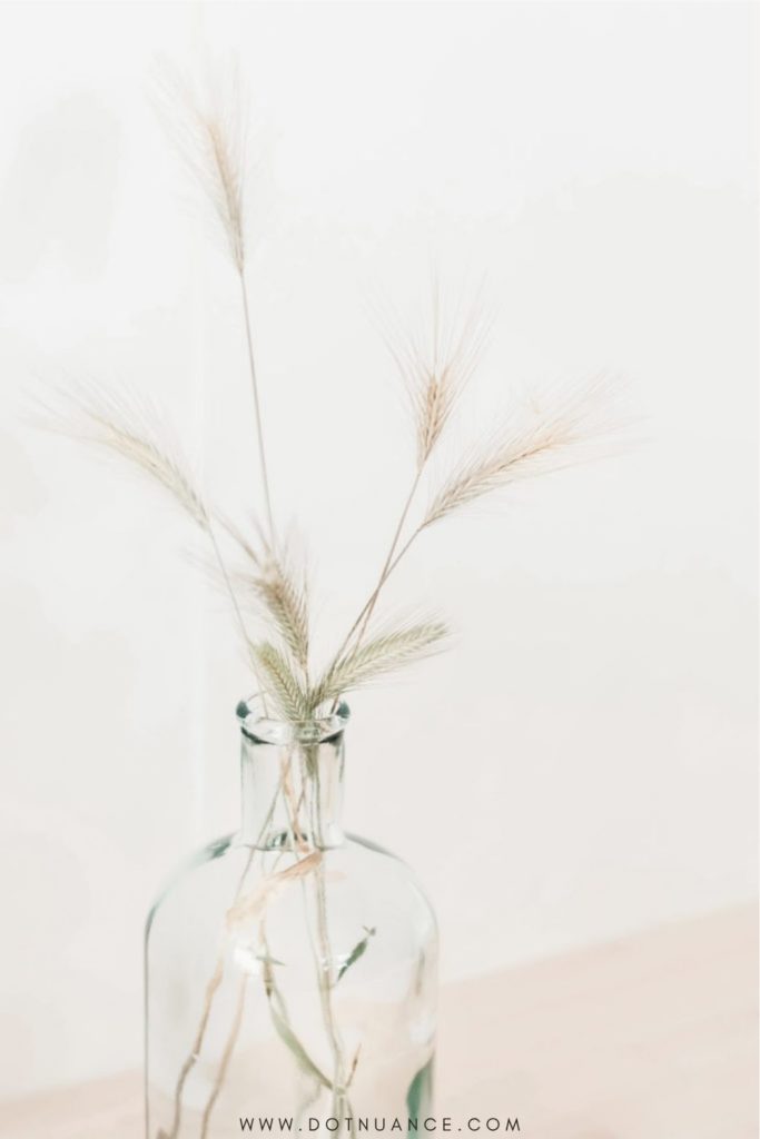 Flower arrangement ideas - wheat in vase
