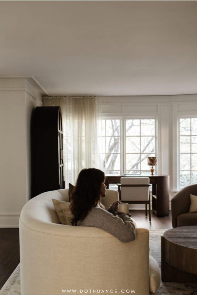 Color of the year - mocha dark wood tones