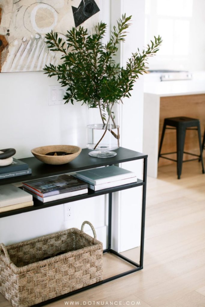 Small Entryway Ideas - open shelving units