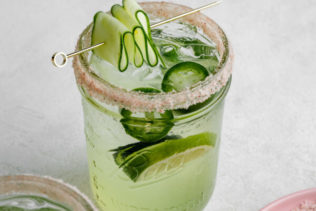 non-alcoholic drinks - cucumber fizz