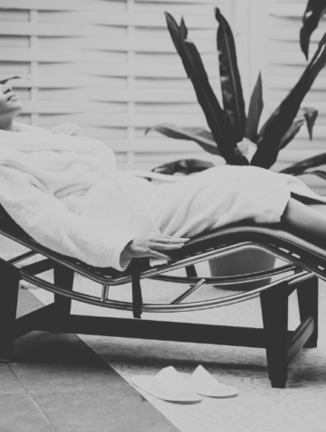 Chaise lounge chair