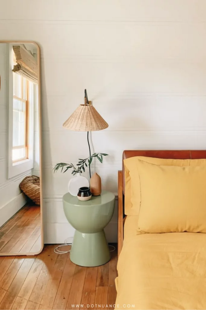 Stylish bedside table ideas